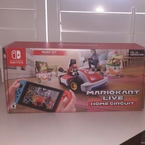 Nintendo Mario Kart Live Home Circuit Set with Red and Blue Joy‑Con Accents